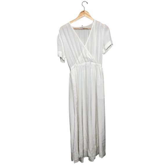 Wilfred Aritzia Max Dress Women’s Medium Short Sleeve Side‎ Slits White - Picture 1 of 5